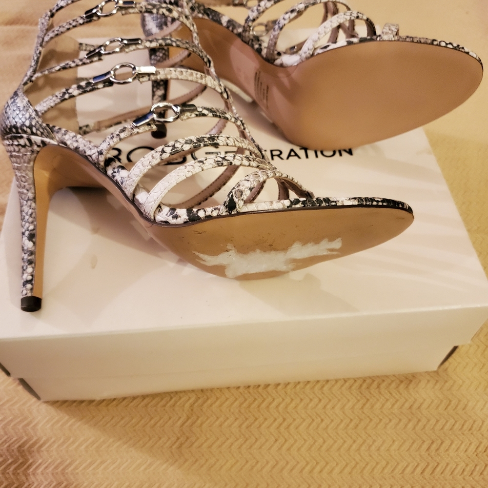 BCBG Jean Matte Chalky Snake Heels - Picture 5 of 7